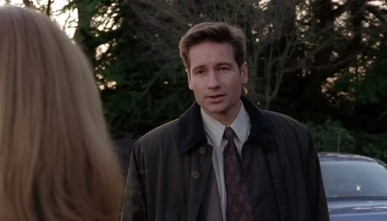 Момент из 22 серии 1 сезона