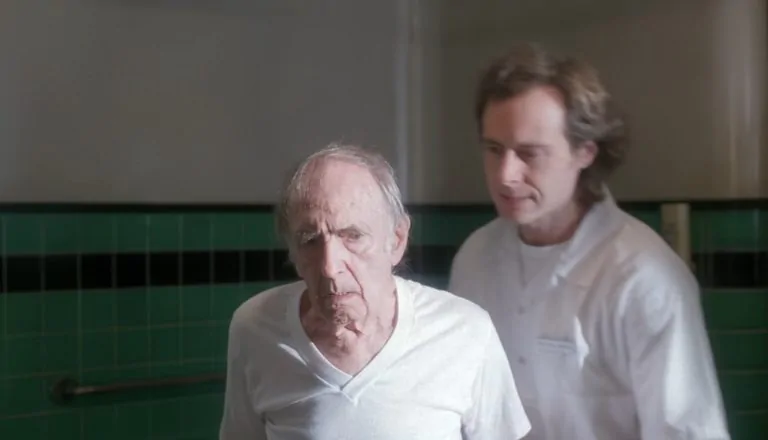 Момент из 11 серии 2 сезона