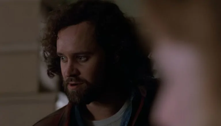 Момент из 18 серии 2 сезона