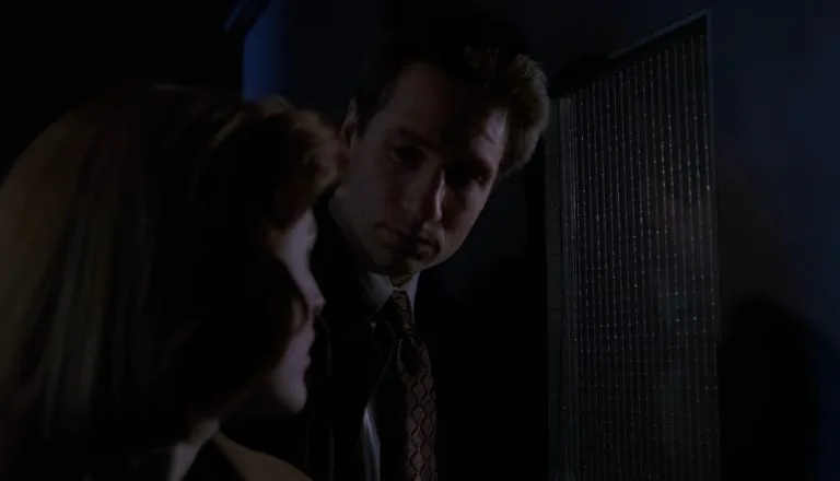 Момент из 22 серии 2 сезона