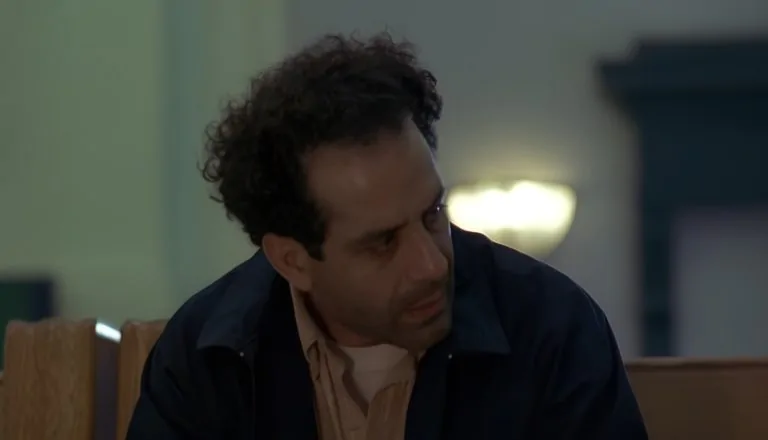 Момент из 23 серии 2 сезона