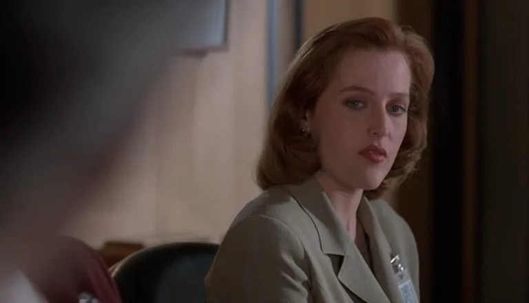 Момент из 25 серии 2 сезона