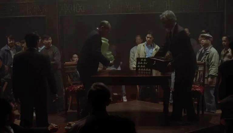 Момент из 19 серии 3 сезона