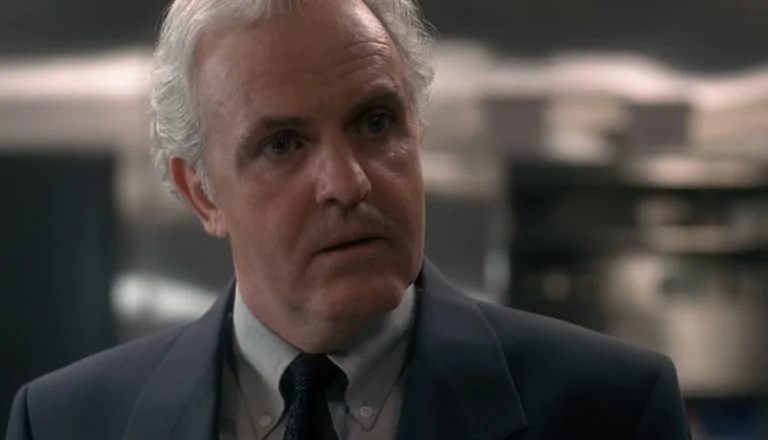 Момент из 6 серии 3 сезона