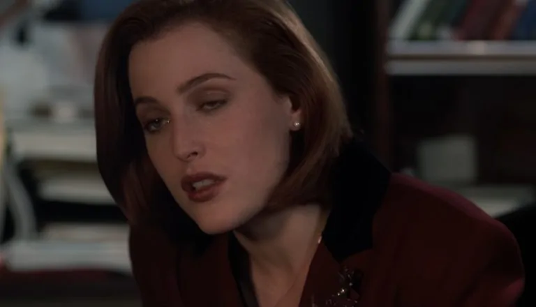 Момент из 13 серии 4 сезона