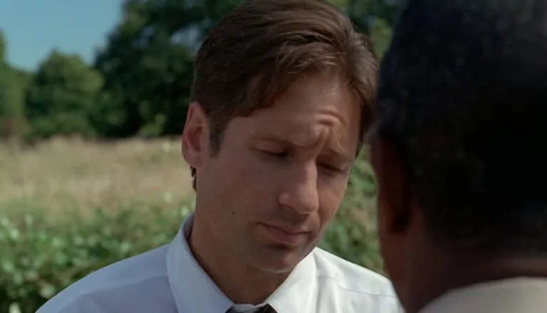 Момент из 2 серии 4 сезона