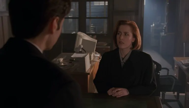 Момент из 20 серии 4 сезона