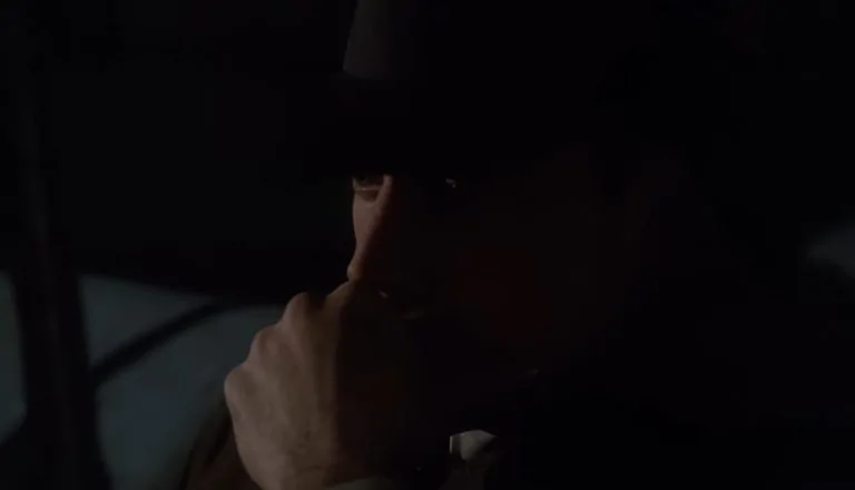 Момент из 15 серии 5 сезона