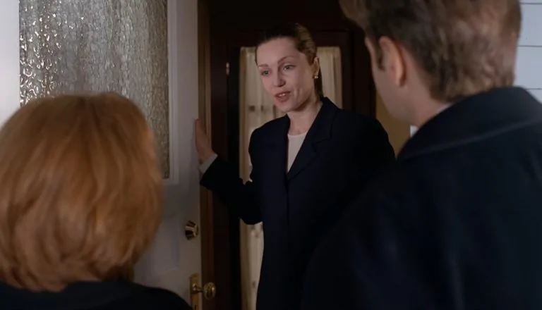 Момент из 9 серии 5 сезона