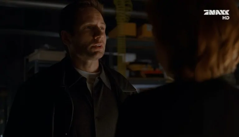 Момент из 12 серии 6 сезона