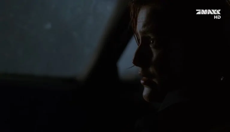 Момент из 13 серии 6 сезона