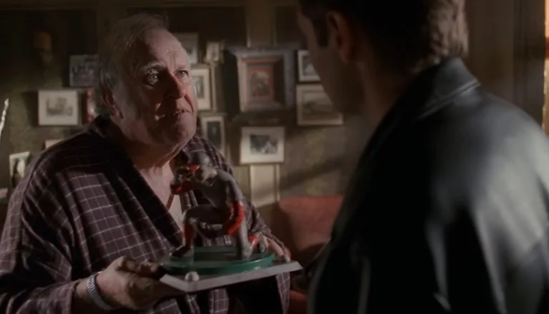 Момент из 19 серии 6 сезона