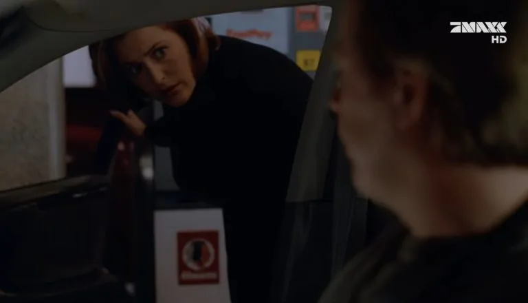 Момент из 4 серии 6 сезона