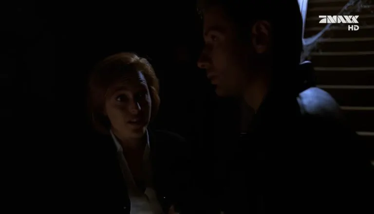 Момент из 6 серии 6 сезона