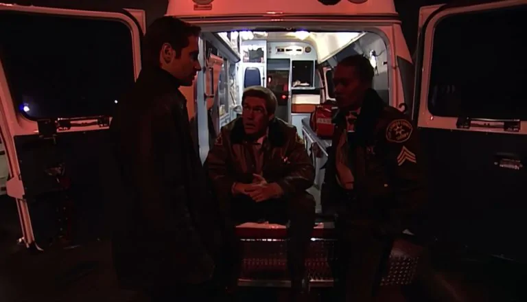 Момент из 12 серии 7 сезона