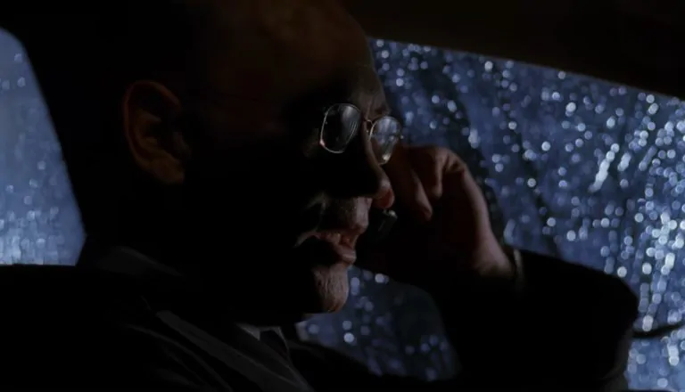 Момент из 15 серии 8 сезона