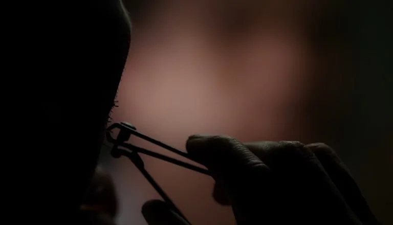 Момент из 9 серии 8 сезона