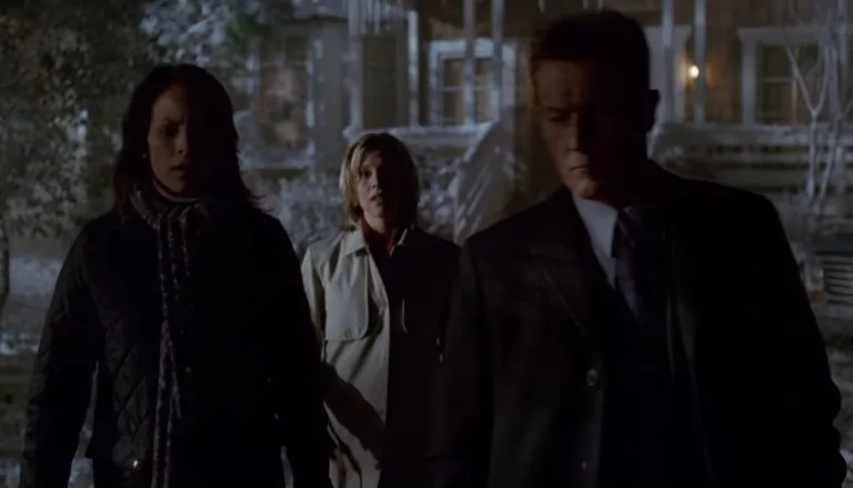 Момент из 14 серии 9 сезона